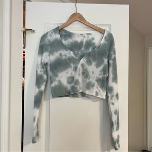 garage tie dye waffle top